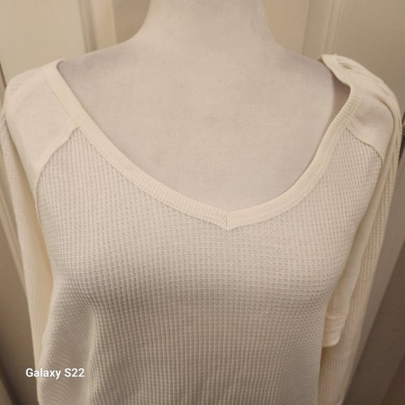 Free People Alabaster Sweater. NWT. Size Medium - Picture 2 of 14